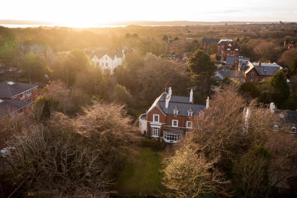 Mossley Hill Retreat Otel Liverpool Dış mekan fotoğraf